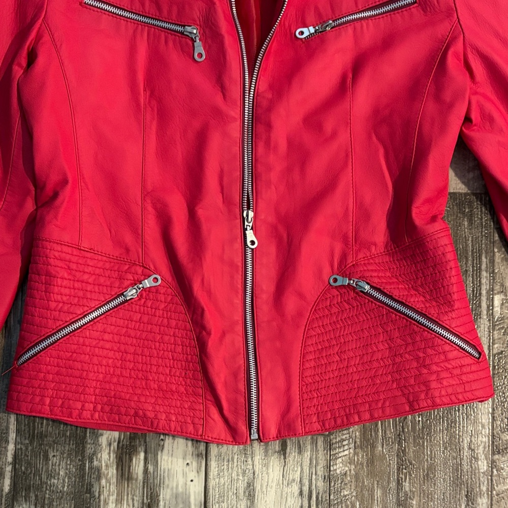 Vera Pelle Hot Pink Faux Leather Moto Jacket with Zipper Accents - Picture 6 of 14